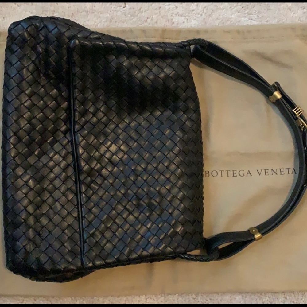 Bottega Veneta AuthenticSuper Soft Intrecciato Flap Shoulder Bag